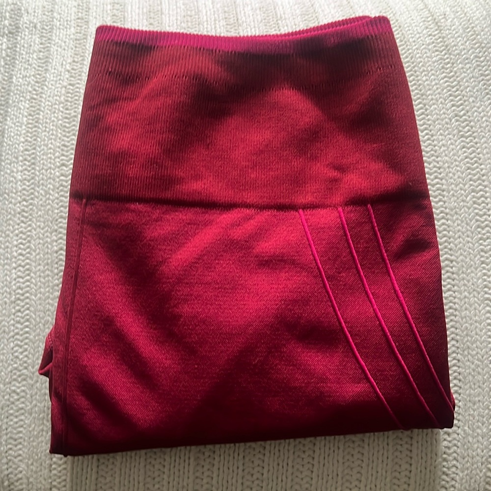 FABLETICS LEGGINGS